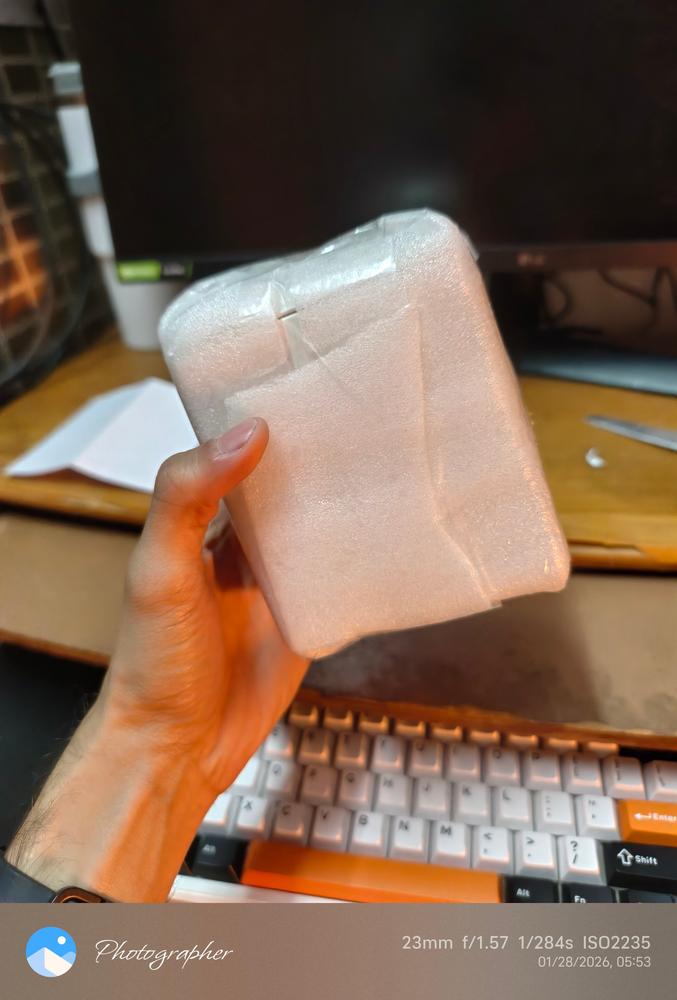 Xiaomi 30W Vertical Wireless Charger Fast Charging - Customer Photo From Kanishk 