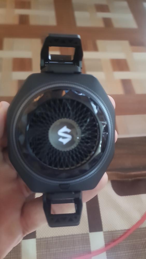 Black Shark Magnetic Phone Cooler 5 Pro 18 Addressable RGB LEDs Detachable Grip APP-Controlled Thermostatic Cooling Fan for iPhone MagSafe/Android/iPad Gaming/Streaming/Photography - Customer Photo From Aman Bishnoi 