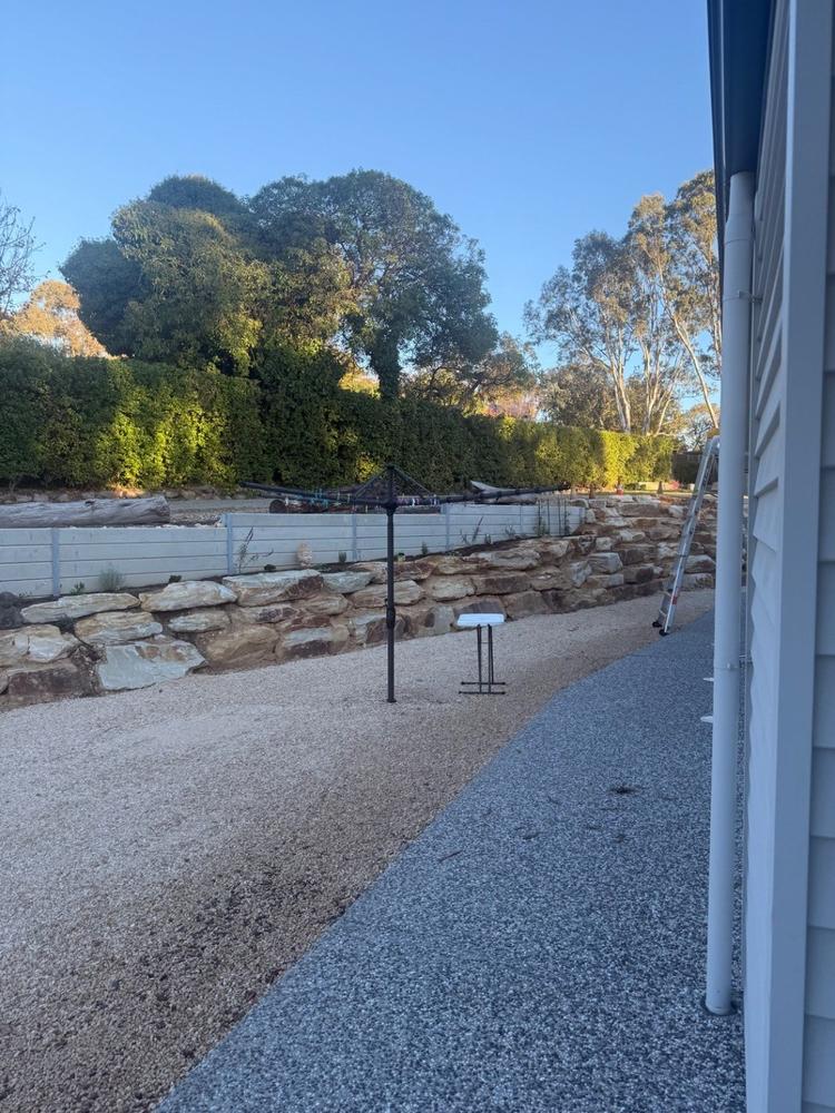 Hills Hoist 7 Line Rotary Clothesline - Customer Photo From Gary Mounsey