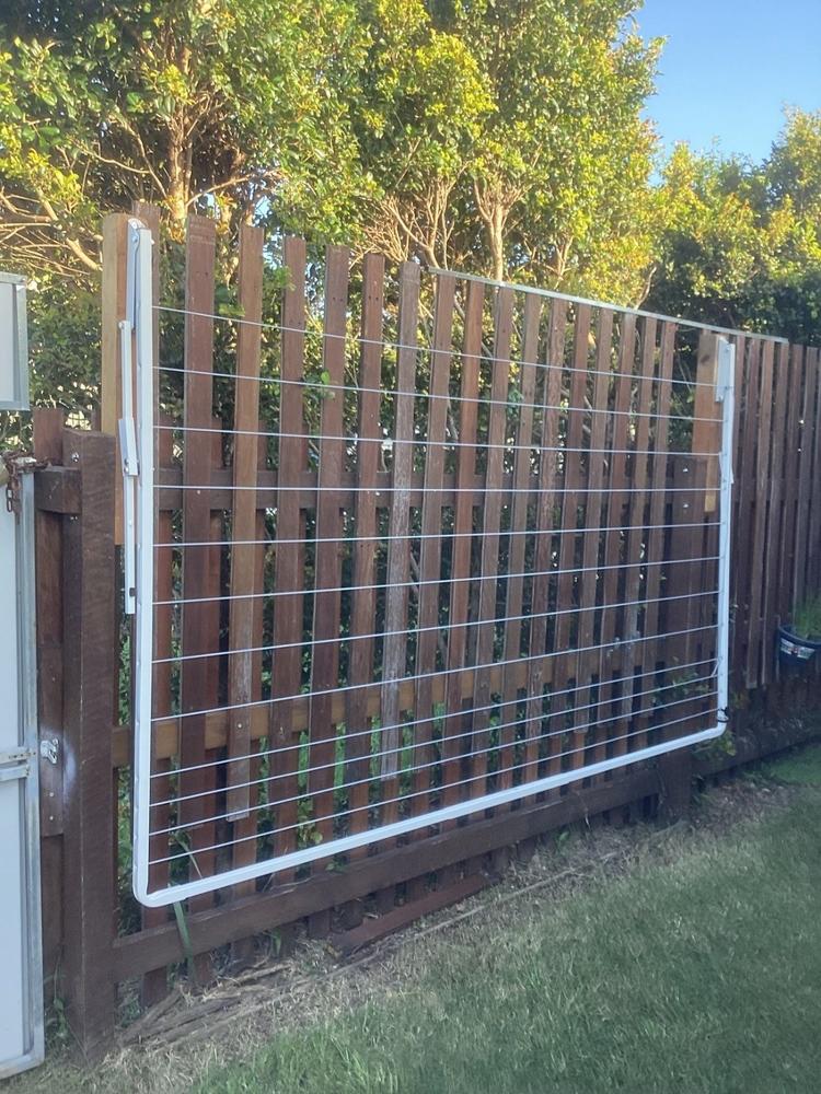 Austral Standard 28 Clothesline - Customer Photo From Mary Neems