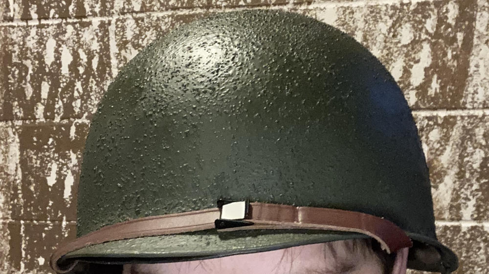 Paint Pen - U.S. WWI Helmet Green Brown Acrylic Enamel – International  Military Antiques