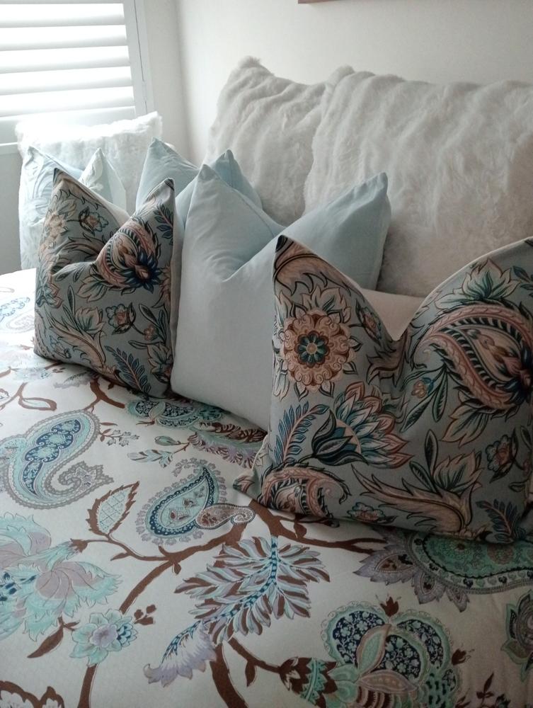 Bloom Paisley Cushion Cover - 45cm x 45cm - Customer Photo From Anne McConnell