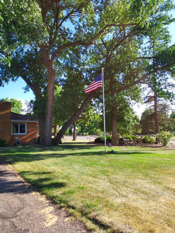 20ft Premium Aluminum Flagpole Kit - Customer Photo From Dean Mathiowetz