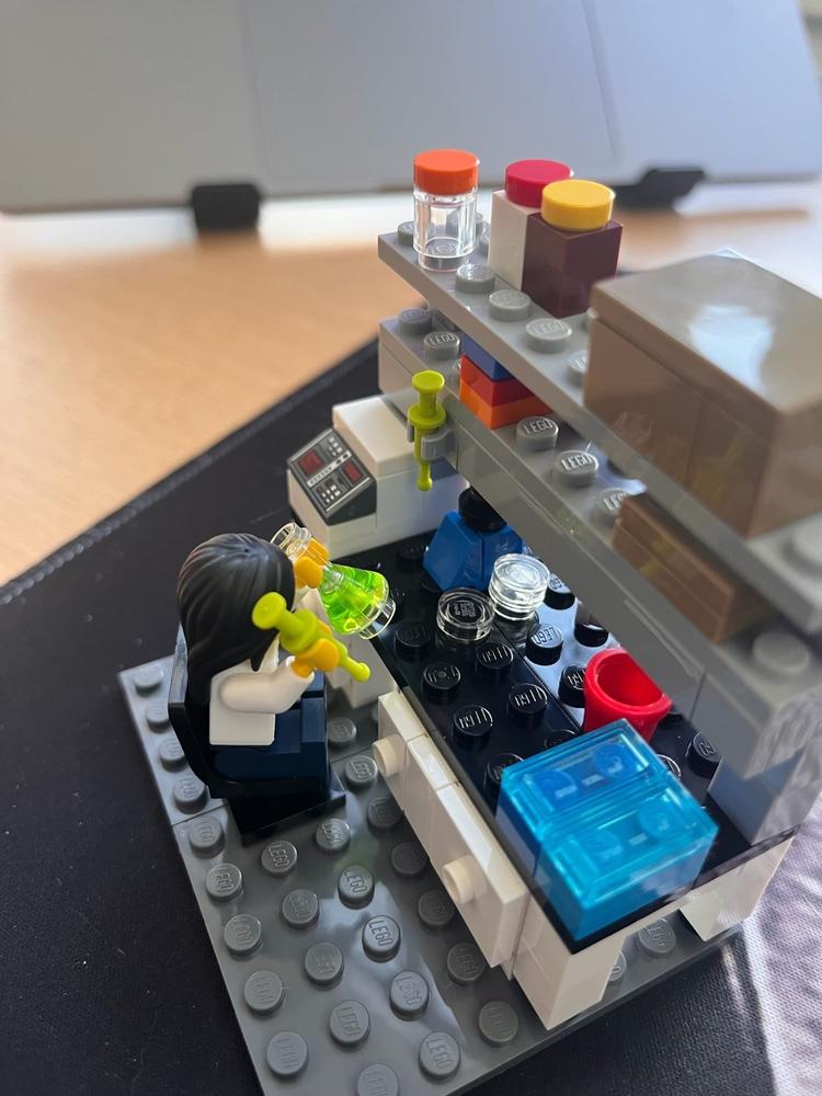 Custom LEGO® Lab Set - Female Scientist Minifigure with Micropipette and Flask | Gift for Chemists, Biologists, Medical Lab Technicians, and Science Enthusiasts - Customer Photo From Anonymous