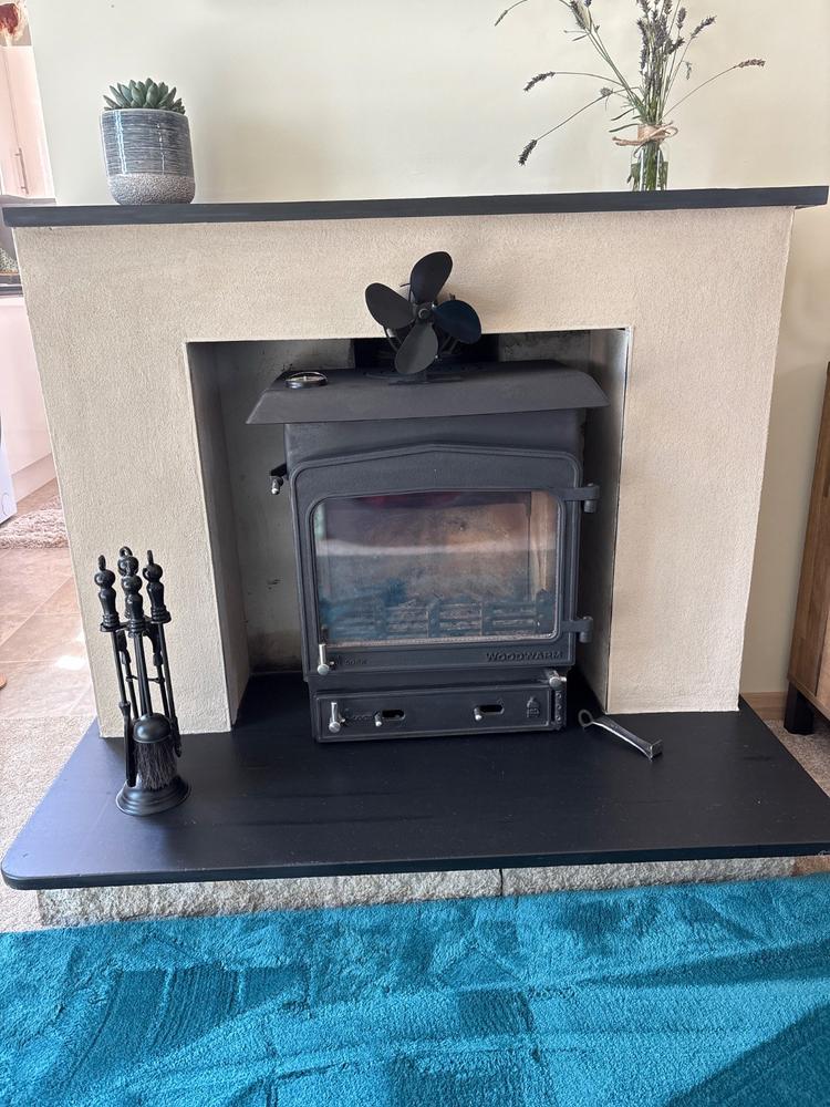 HORSLEY 44 - Customer Photo From Clsre Cherry
