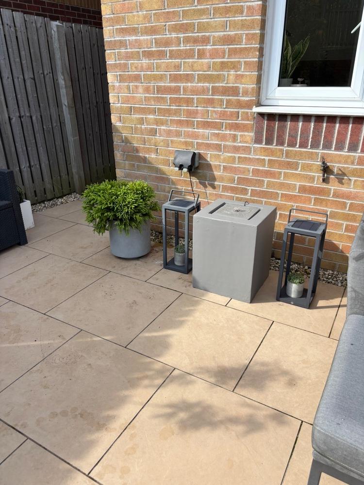 APSLEY 59 - Customer Photo From Jenny A.