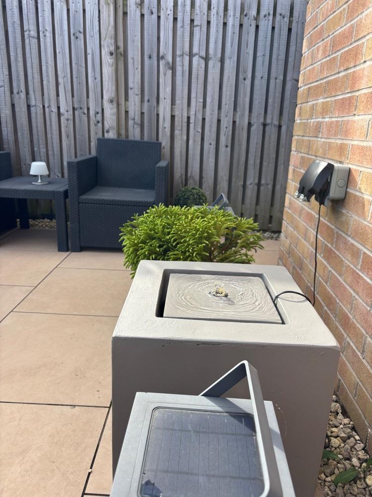 APSLEY 59 - Customer Photo From Jenny A.