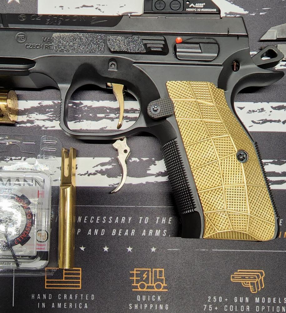 CZ Shadow 2 Palm Swell Bogies G10 Grips