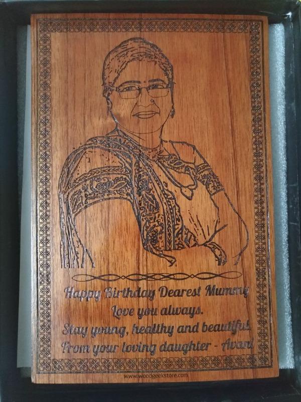 Custom Engraved Wooden Poster for Moms - Customer Photo From Kiritkumar S.