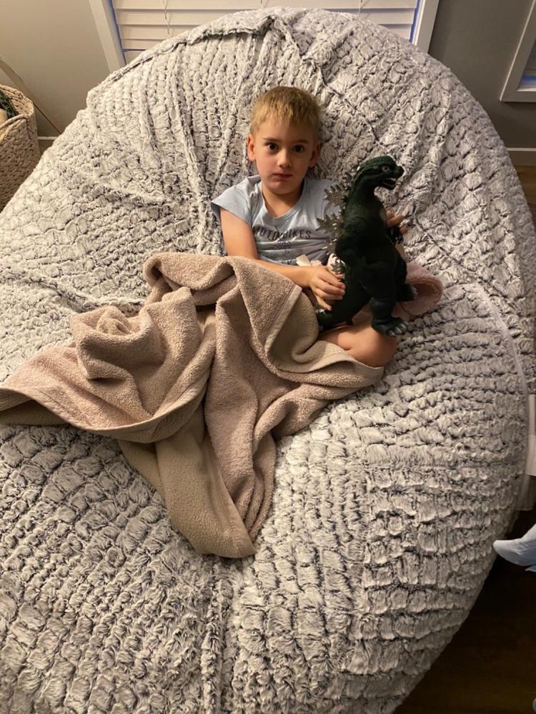 Grande Sac Cover - Stone...Faux Fur - Customer Photo From Navada Hocking