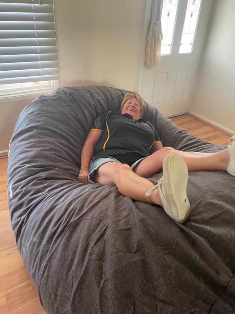 LOUNGE KLOUD (XXL) - Charcoal...Linen - Customer Photo From Brodie Beasy