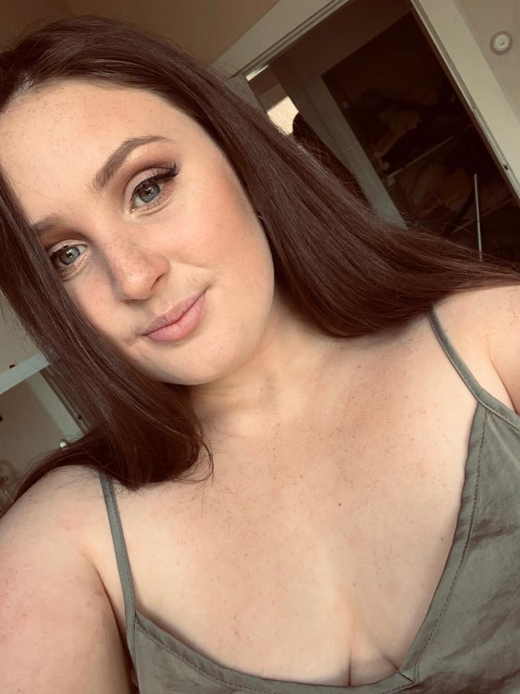 "The Glamourista" False Lashes - Customer Photo From Jess G.