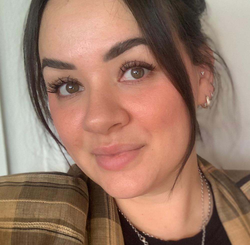 Lash Enhancing Serum (3ml) - Customer Photo From Elle Mullooly
