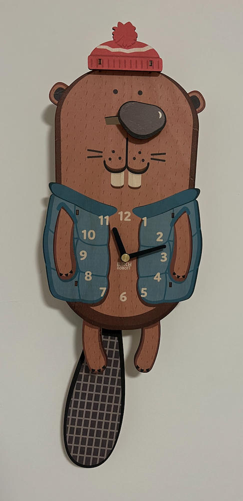 Chewy the Beaver Lil Adventurer Pendulum Clock - Customer Photo From Mauricio P.