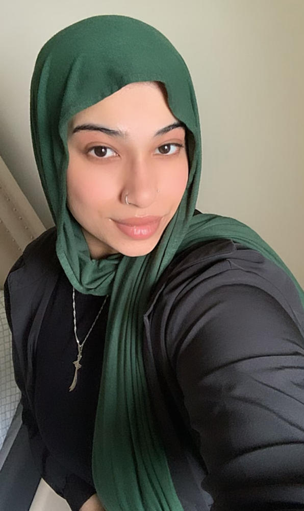 Jersey Hijab - Emerald - Customer Photo From Hina Akhtar