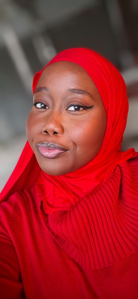 Jersey Hijab - Crimson - Customer Photo From Khadidiatou Ndiaye 