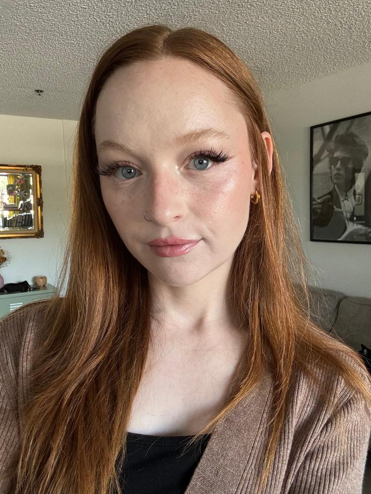 3 Drop Weightless Serum Foundation - Customer Photo From Erin