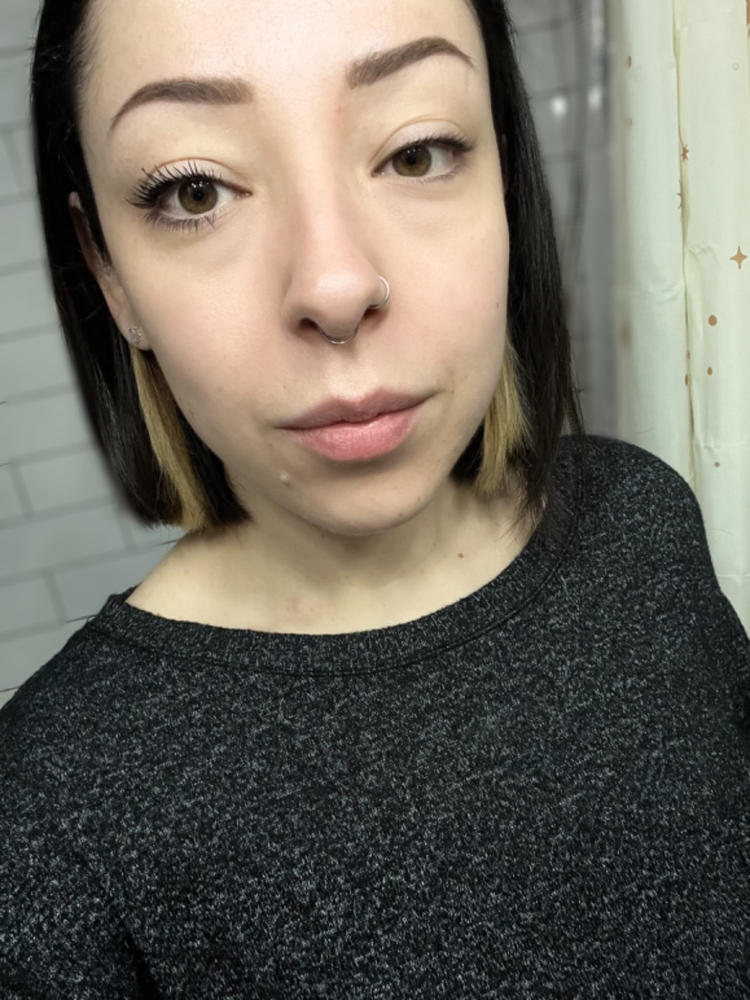 Levitation Lash Lifting + Lengthening Mascara - Customer Photo From Nichole Lang