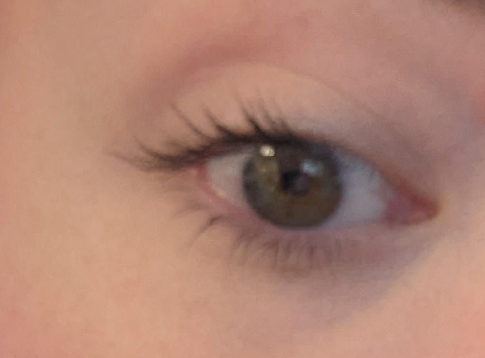 Levitation Lash Lifting + Lengthening Mascara - Customer Photo From Kelly Bresnan