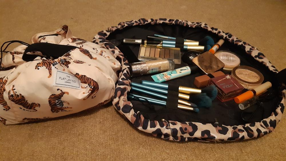 Tigers Open Flat Makeup Bag 50cm - Customer Photo From Natalie Wheatcroft