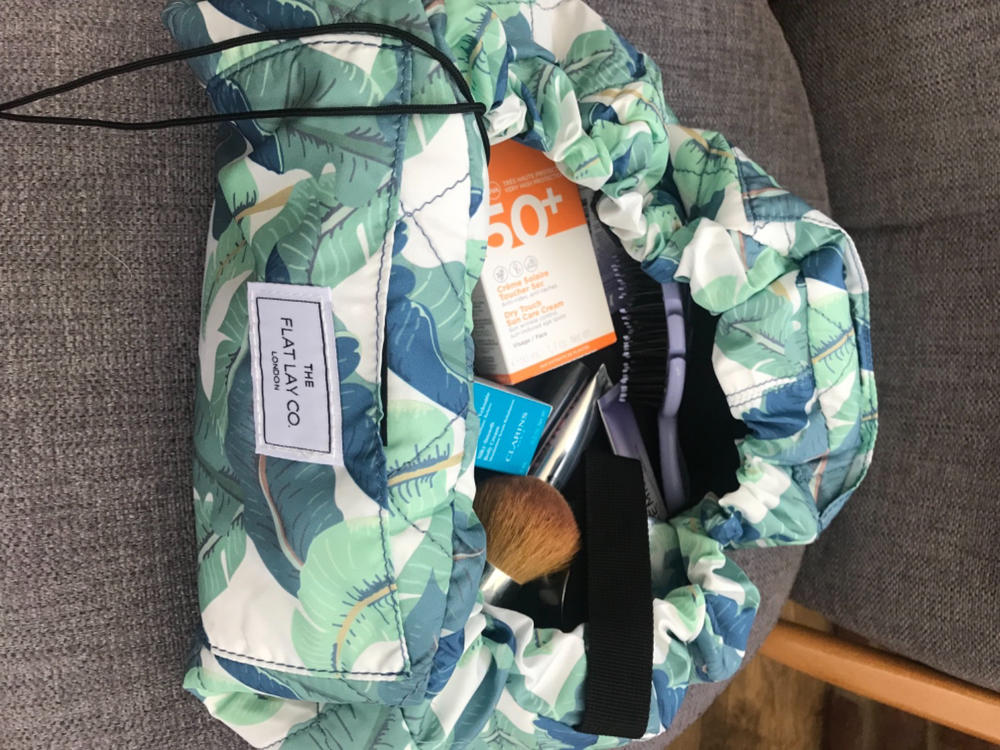 Tropical Leaves Open Flat Makeup Bag 50cm - Customer Photo From Christine Eykelbosch