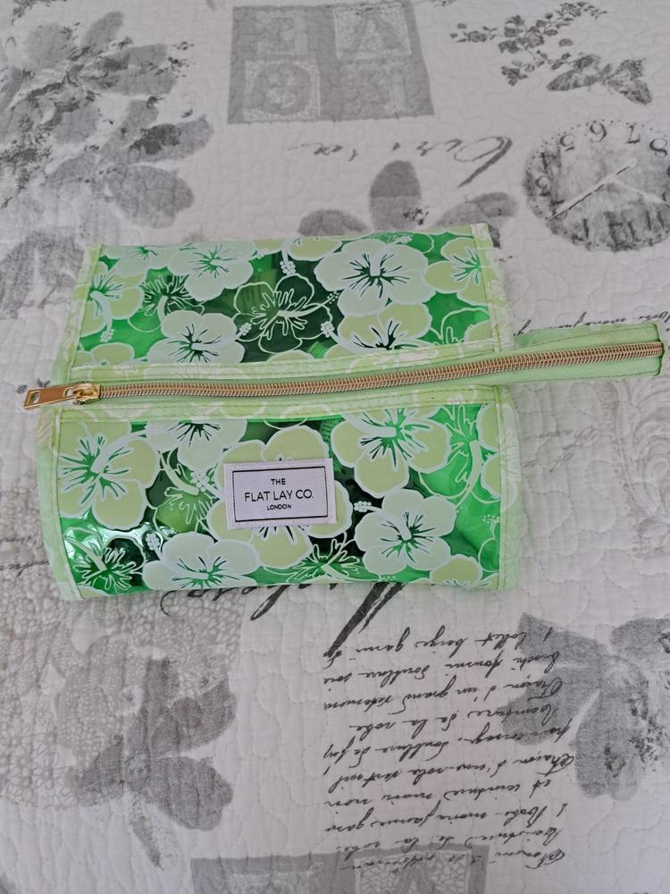 Jelly Flat Lay Makeup Box Bag - Green Hibiscus - Customer Photo From Mark Harsent