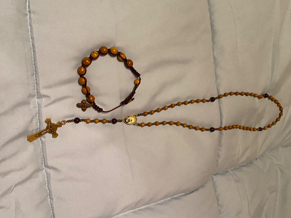 Padre Pio Wood and Stone Rosary and Rosary Bracelet Set by Catholic Heirlooms - Customer Photo From Judith Taylor