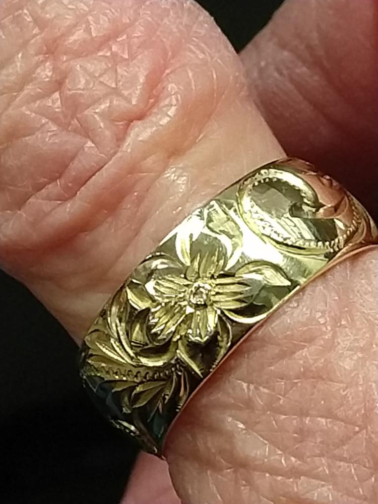 14K Gold traditional Hawaiian Hand Engraved Ring 8mm Width Barrel - Customer Photo From June POEPPEL 