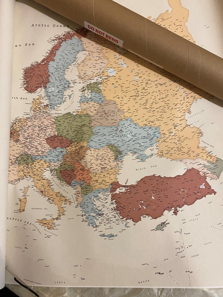 Europos žemėlapis su smeigtukais – Margaspalvis - Customer Photo From Jurgita Bartkevičienė