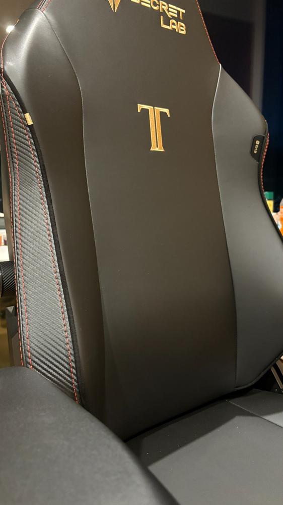 Secretlab TITAN Evo - Small - Secretlab NEO™ Hybrid Leatherette - Customer Photo From Yu Xiao