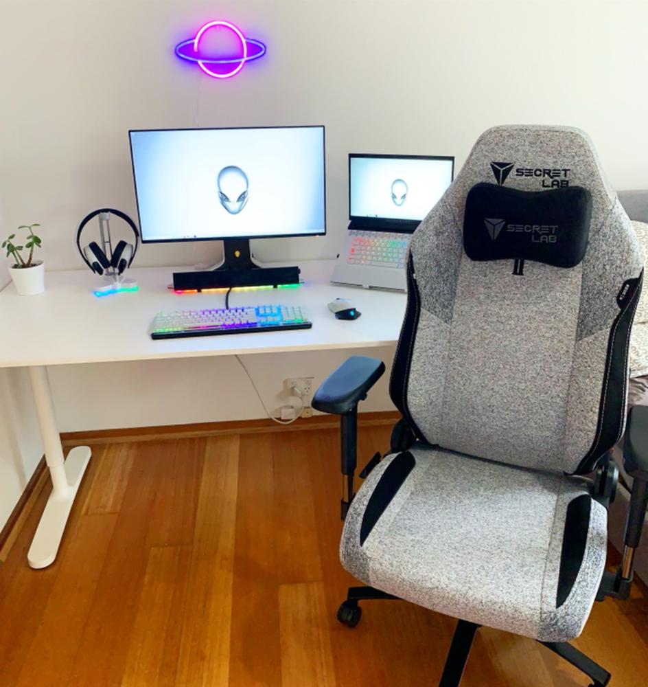 Secret lab chair online for office