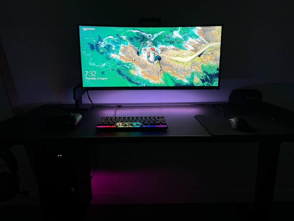 Secretlab MAGNUS Monitor Arm (Heavy Duty Edition) - Customer Photo From Sam Child