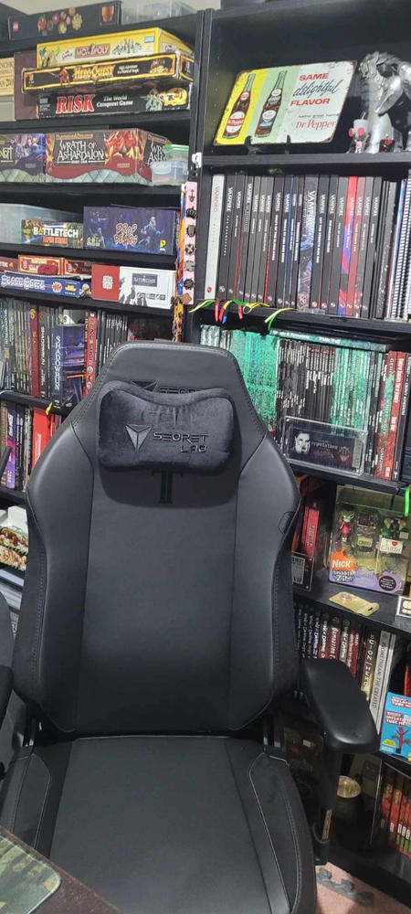 Secretlab TITAN Evo - XL - NEO Hybrid Leatherette (0108) - Customer Photo From Jason Hayes