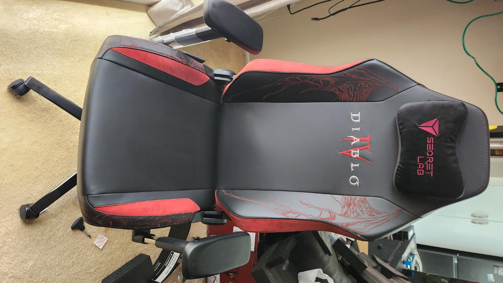 Secretlab TITAN Evo - XL - NEO Hybrid Leatherette (0108) - Customer Photo From Joseph Zammit