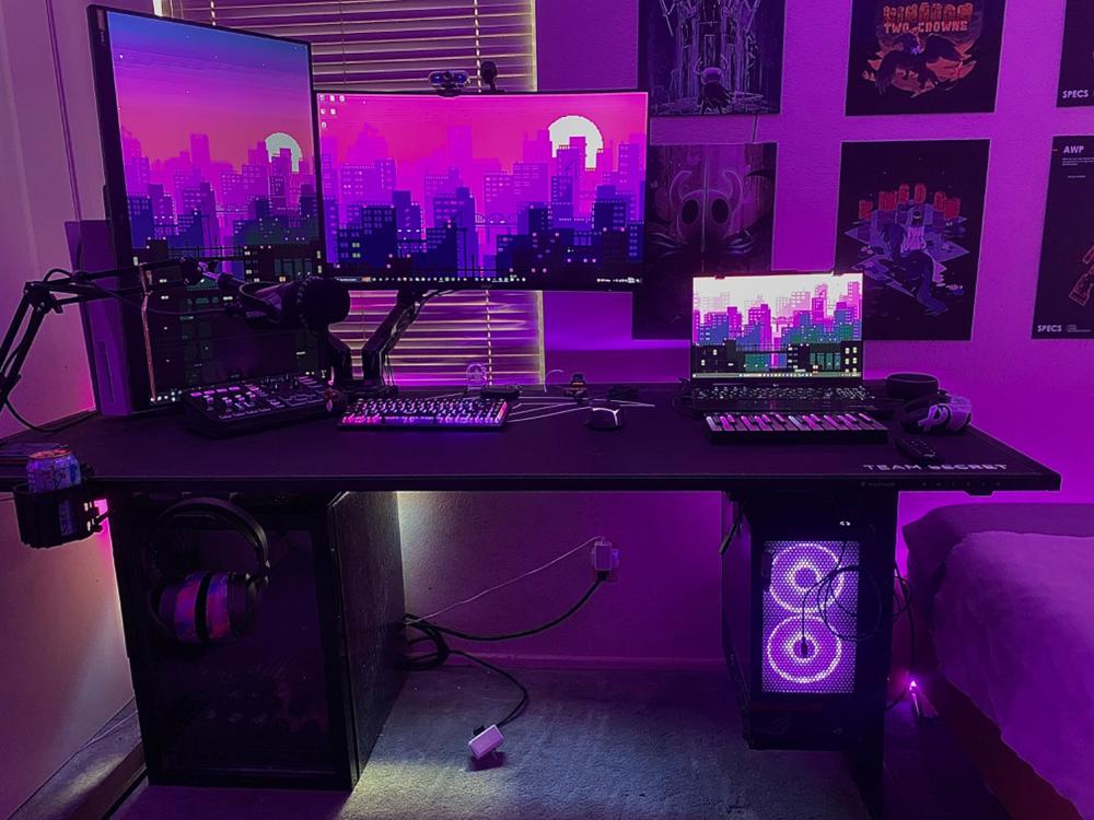 Secretlab Magnetic Cable Anchors (Set of 3) - Customer Photo From Nick Harrison