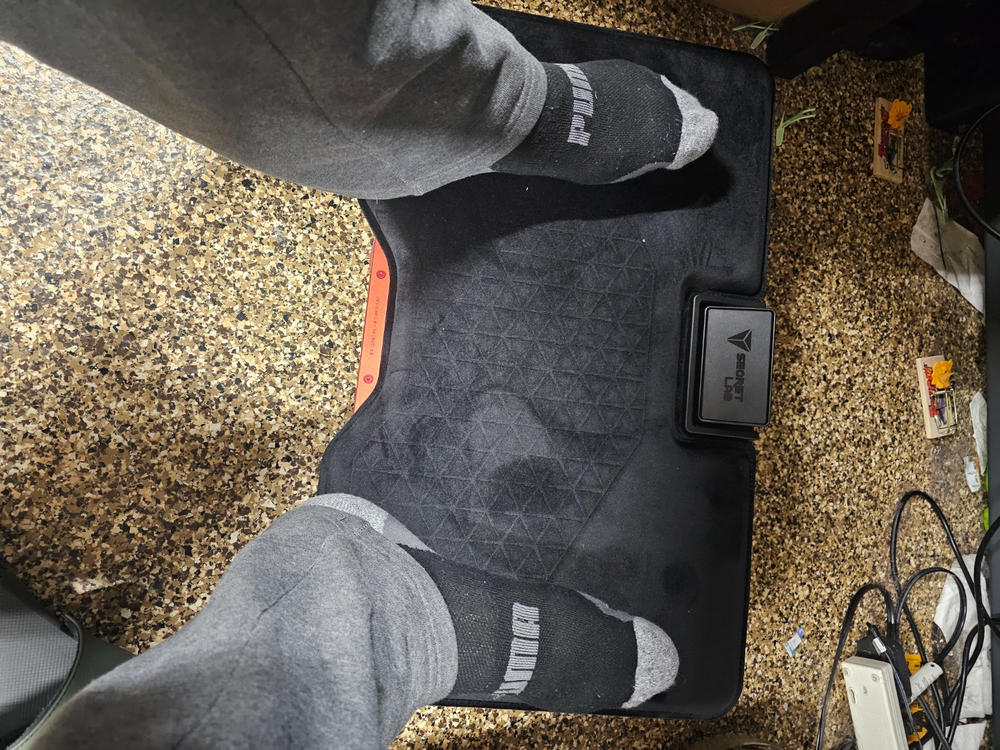 Secretlab Professional Footrest (CloudSwap™ Technology) - Customer Photo From Russell Knoch