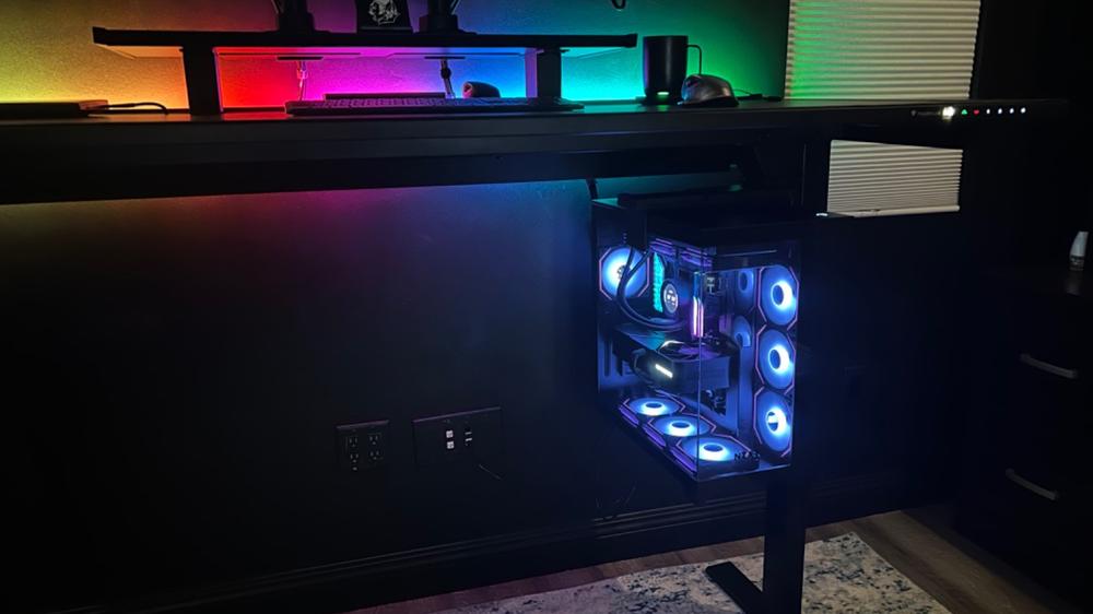 Secretlab Professional Footrest (CloudSwap™ Technology) - Customer Photo From Steven M. Robbins