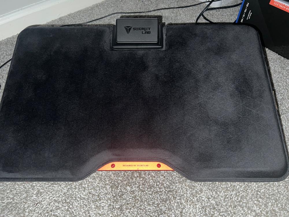 Secretlab Professional Footrest (CloudSwap™ Technology) - Customer Photo From Tyler Pence