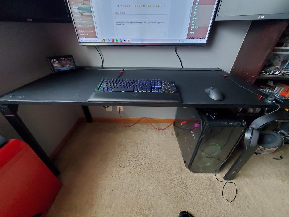 Secretlab MAGNUS 1.5m + Secretlab MAGPAD™ (Bundle) (B) - Customer Photo From shane capsack