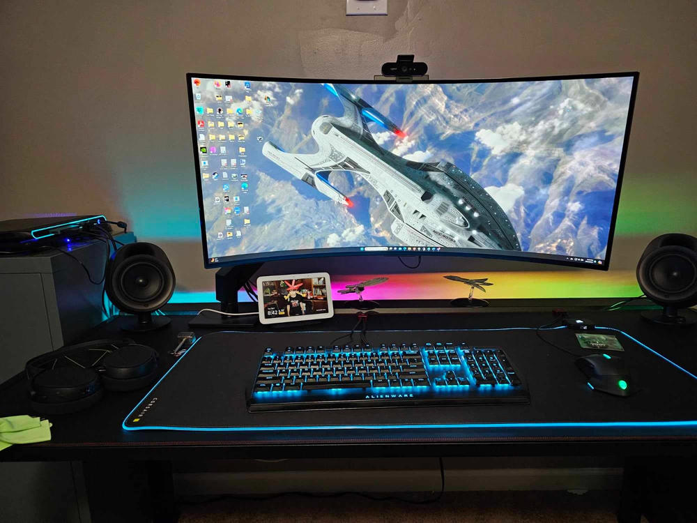 Secretlab MAGNUS Monitor Arm (Heavy Duty Edition) - Customer Photo From Richard Rhodes