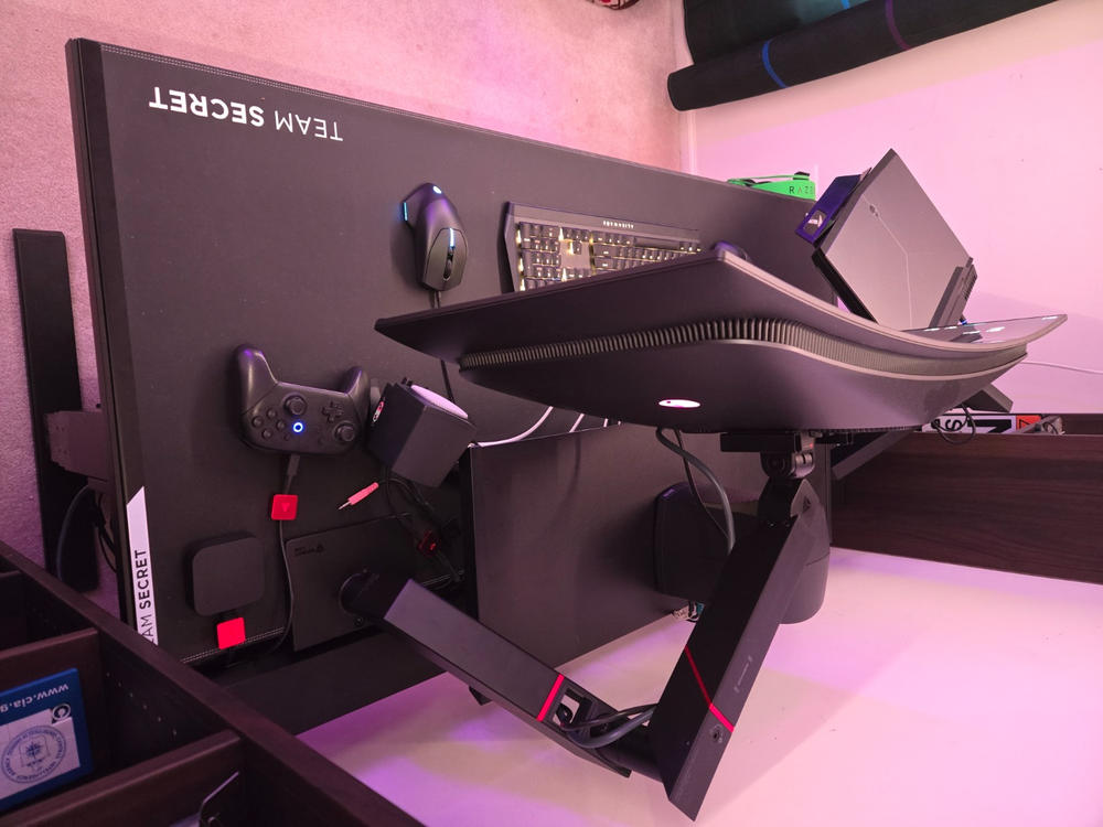 Secretlab MAGNUS Monitor Arm (Heavy Duty Edition) - Customer Photo From David Seaton