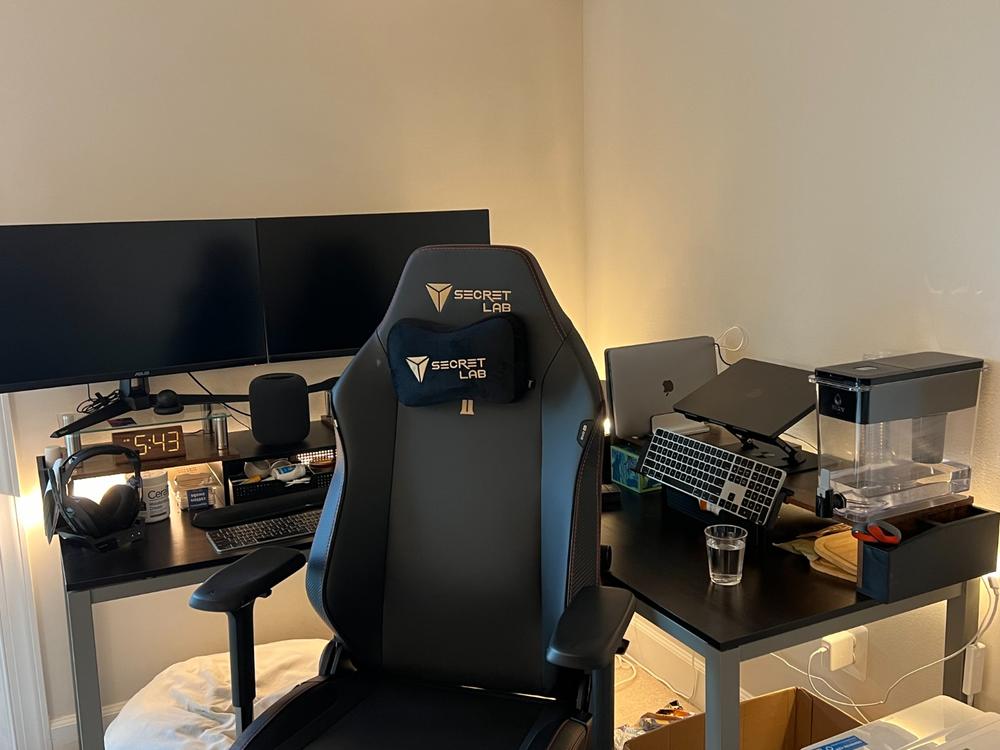 Secretlab TITAN Evo - XL - NEO Hybrid Leatherette (0108) - Customer Photo From Shun Yang