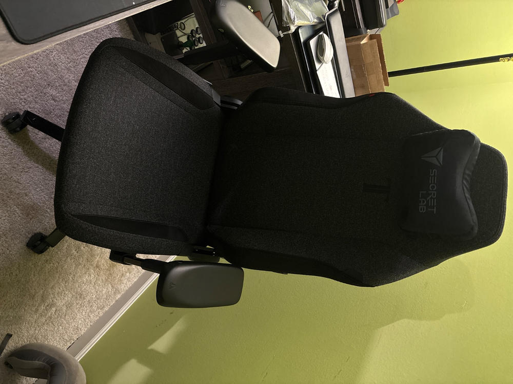 Secretlab TITAN Evo - Regular - SoftWeave™ Plus Fabric (0107) - Customer Photo From Dean Wood