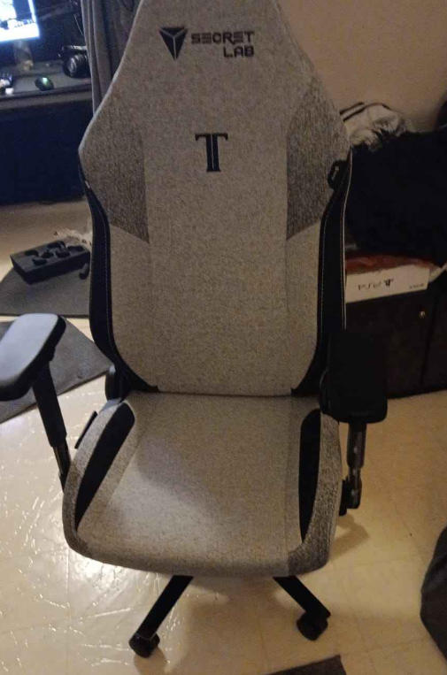 Secretlab TITAN Evo - Regular - SoftWeave™ Plus Fabric (0107) - Customer Photo From Michael LiBassi