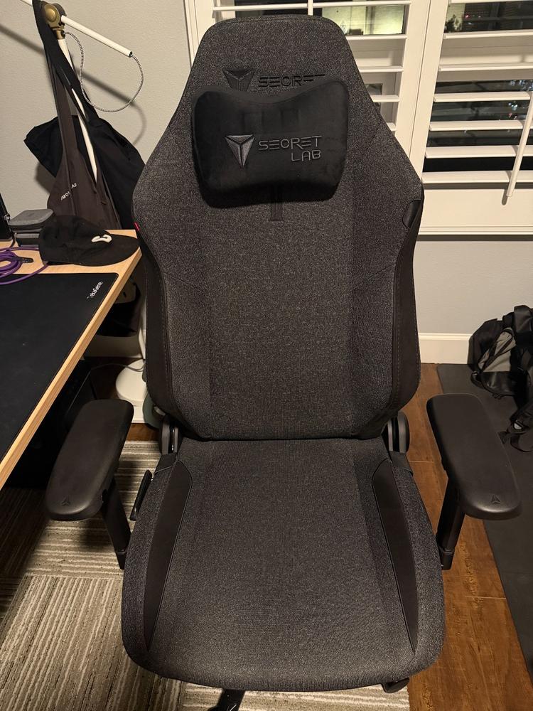 Secretlab TITAN Evo - Regular - SoftWeave™ Plus Fabric (0107) - Customer Photo From Nicholas Hwang