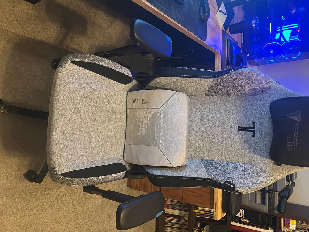 Secretlab TITAN Evo - XL - SoftWeave™ Plus Fabric (0108) - Customer Photo From Joshua Simon