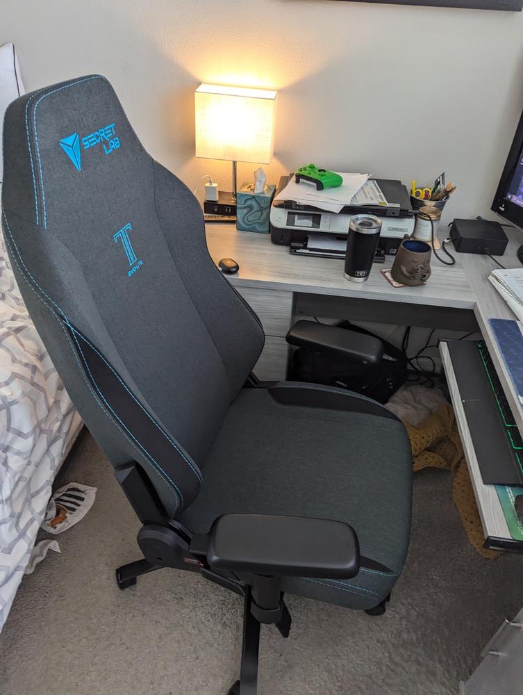 Secretlab TITAN Evo Lite - XL - SoftWeave® Fabric - Customer Photo From Nathaniel Smith