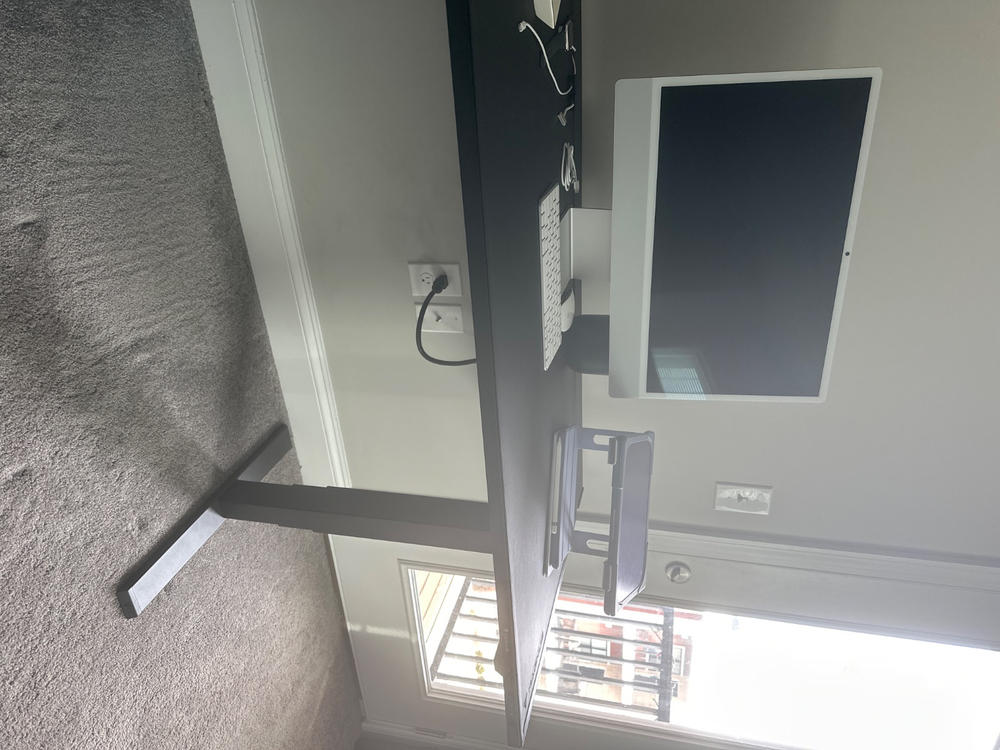 Secretlab Magnus Pro 1.5m Motorised Leg Columns (Type-B) - Box 2 - Customer Photo From Michael Collier