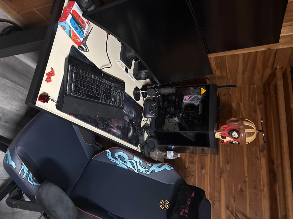 Secretlab Magnus Pro 1.5m Motorised Leg Columns (Type-B) - Box 2 - Customer Photo From Ernan Cruz