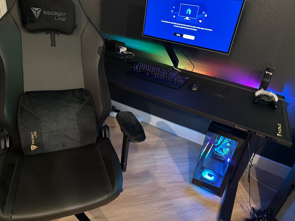 Secretlab Magnus Pro XL 1.7m Motorised Leg Columns (Type-B) - Box 2 - Customer Photo From Justin Mauer